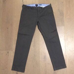 J. Crew “Driggs” chino. Dark grey. Size 34x30.